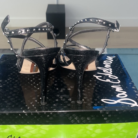Genuine leather Sam Edelman studded high heeled sandal size 9 worn twice 🖤 - Picture 5 of 7